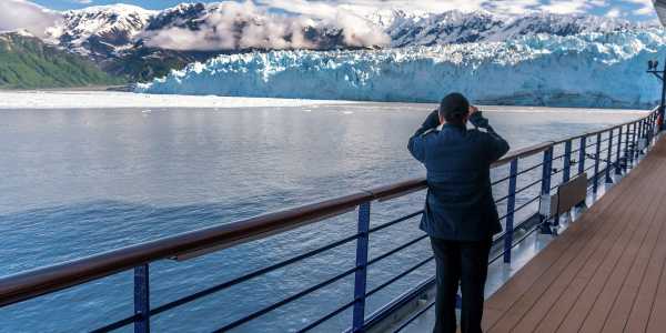 How To Save on Last Minute Alaska Cruises