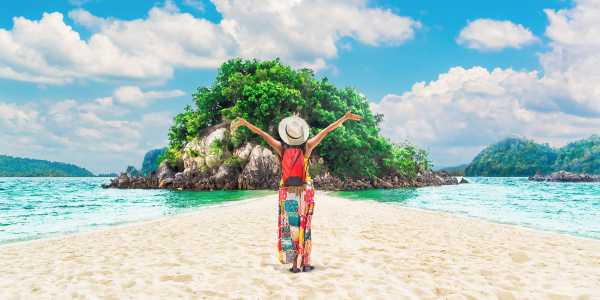 Top 5 Essentials for the Solo Traveler