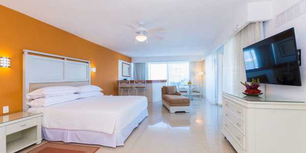 Occidental Costa Cancun - Junior Suite Ocean Front View with Hot Tub