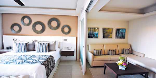 Royalton Riviera Cancun Resort - Luxury Family Suite