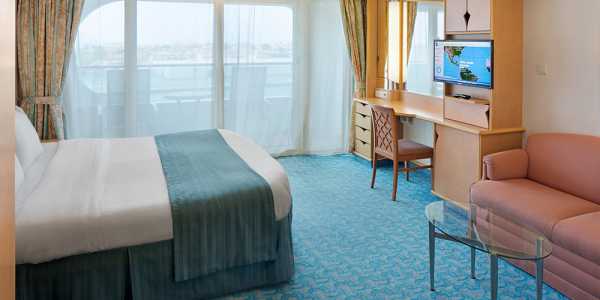 Adventure of the Seas - Accessible Deluxe Ocean View Stateroom