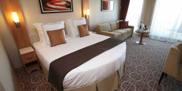 Celebrity Reflection - AquaClass Staterooms