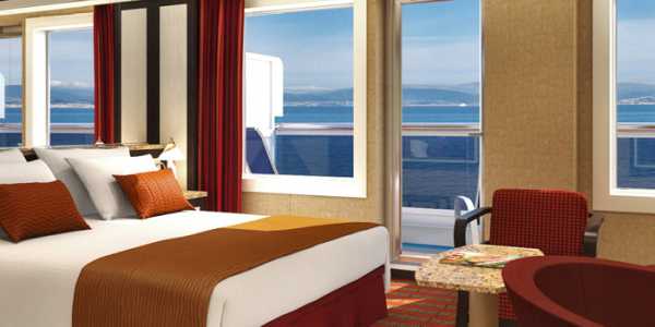 Carnival Splendor - Cloud 9 Spa Suite