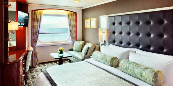 Crystal Serenity - Deluxe Stateroom