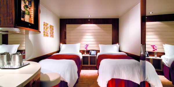 Norwegian Epic - Inside Stateroom