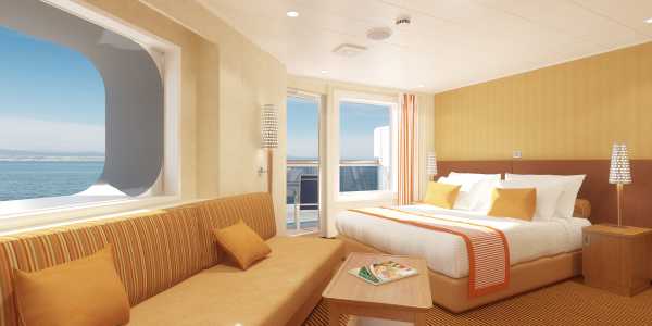 Carnival Breeze - Junior Suite