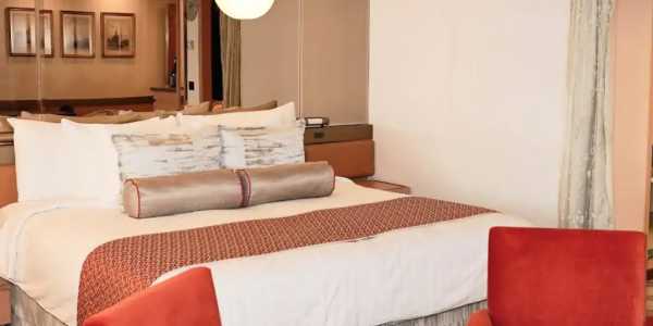 Holland America Volendam - Neptune Suite