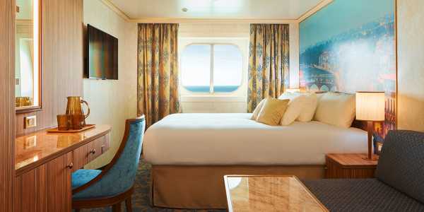 Carnival Firenze - Ocean View Stateroom
