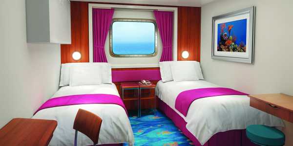 Norwegian Jewel - Oceanview Stateroom
