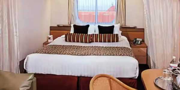 Holland America Zaandam - Ocean View Stateroom