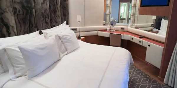 Holland America Zaandam - Pinnacle Suite