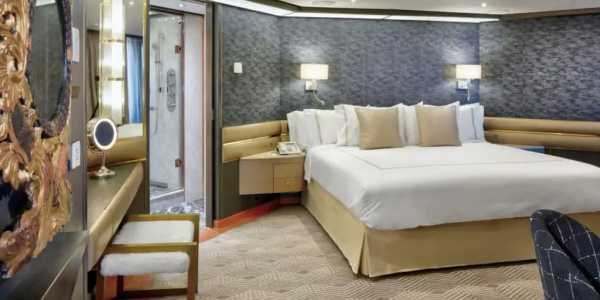 Holland America Zuiderdam - Pinnacle Suite