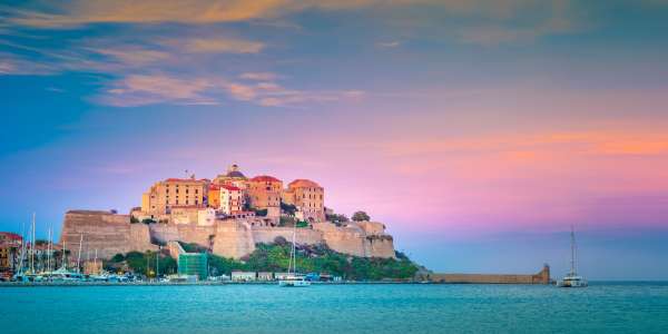 Dunhill Travel Deals